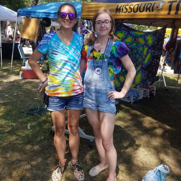 Meet your Posher, Makayla - Picture 3 of 3